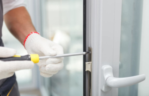 Hiring Professional Locksmith Services – The Perks you Get