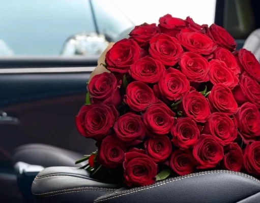 How to Transport a Large Bouquet Safely and Nicely